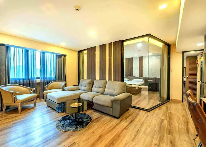 公寓 Nana Plaza Sukhumvit *